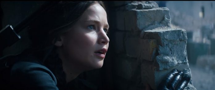 hungergamesmockingjaytrailerstill_courtesy