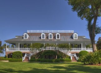 House Envy: Golfer Davis Love, III, is selling his pastoral St. Simons Island retreat Sinclair Farm