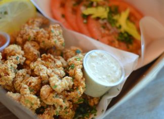 Vine & Tap debuts lunch-only lobster shack June 21st