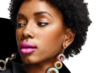 Fall Fashion: This year, bright, geometric accessories are meant to be noticed