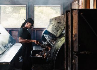75 Best Restaurants in Atlanta: B's Cracklin' BBQ