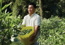 A farmer fled violence in Myanmar to start over in Atlanta. After a destructive flood, he’s starting over again.
