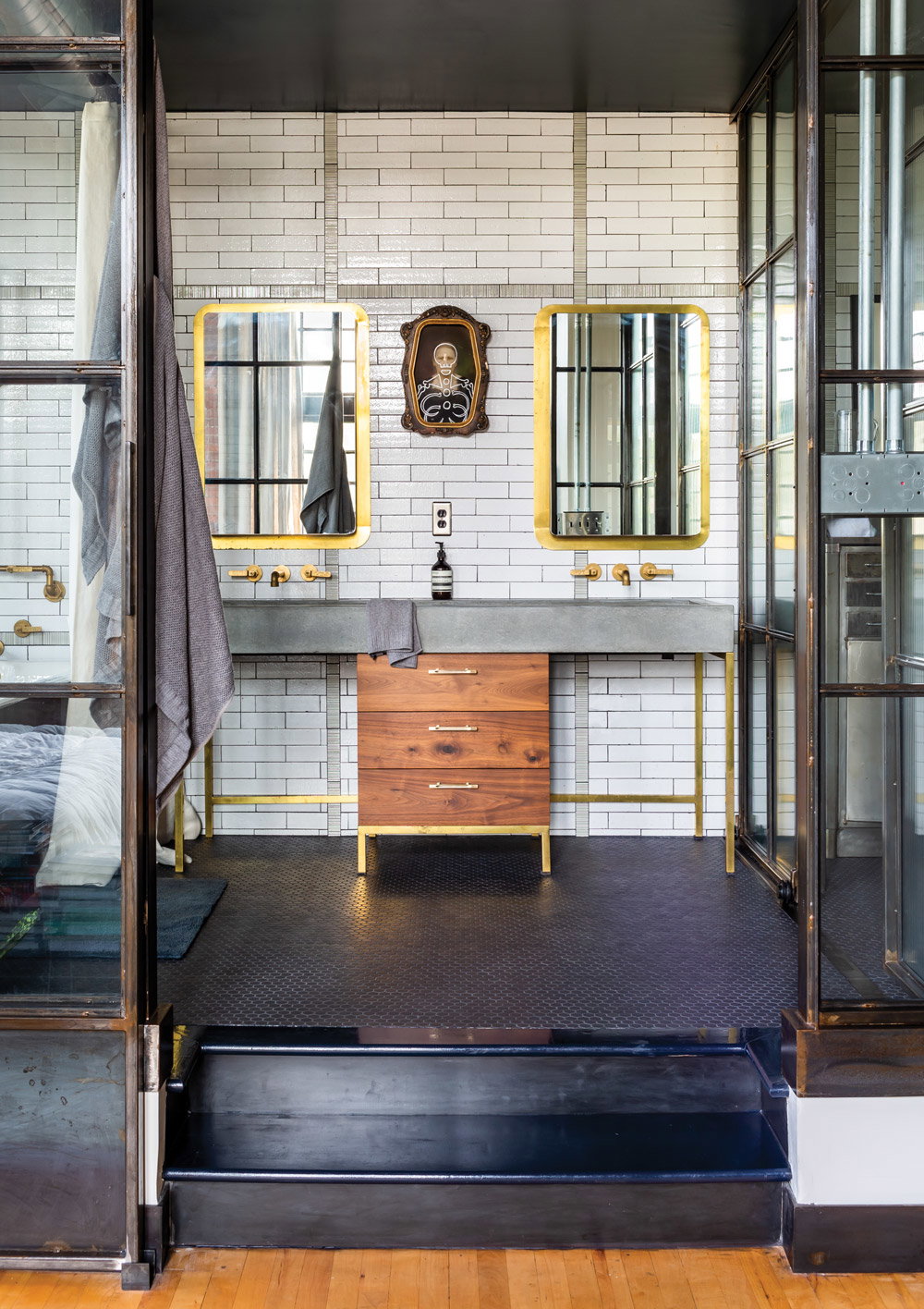 Elizabeth Ingram and Alton Brown's Marietta loft