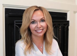 Women Making a Mark: Lori Lane