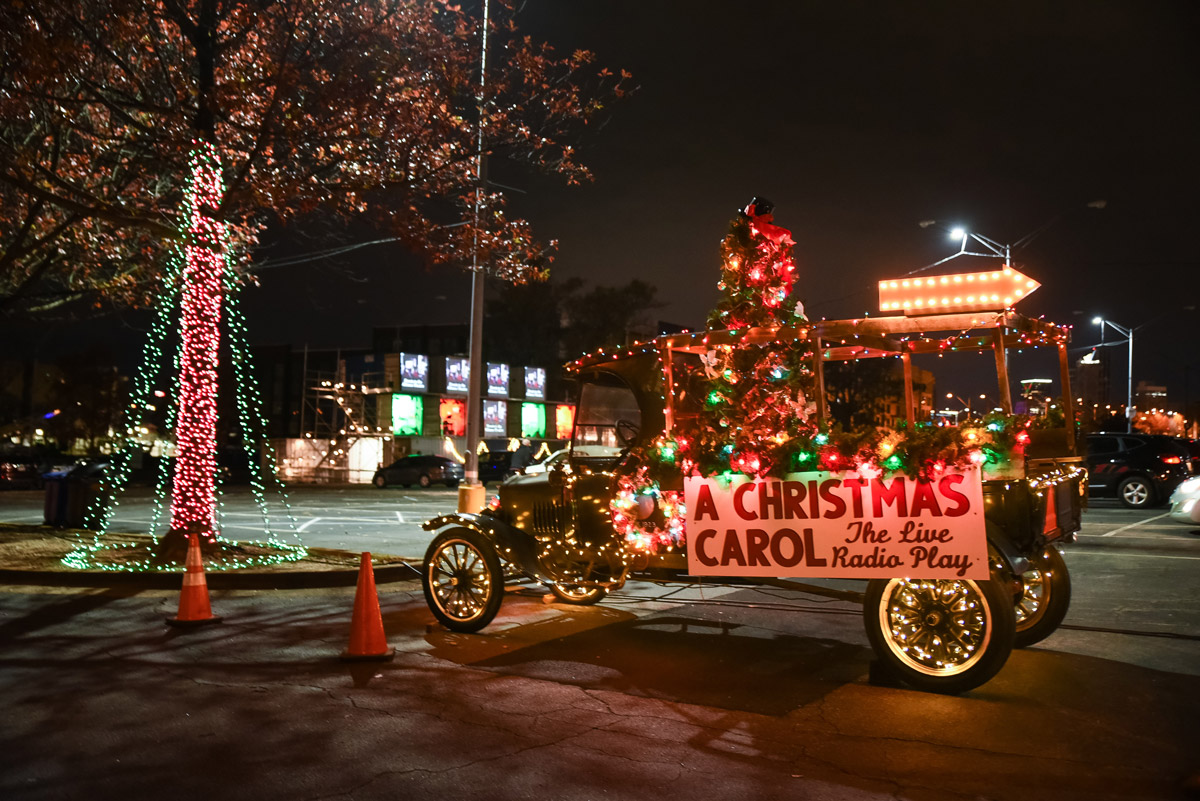 Atlanta covid-safer holiday activities drive-in
