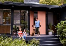 Designer Jessica Davis creates a sophisticated but playful home in a Buckhead midcentury-modern Jessica Davis home