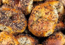 The Bronx Bagel Buggy brings NY-style bagels, Sicilian pizza, and stuffed cakes to farmers markets Bronx Bagel Buggy Atlanta