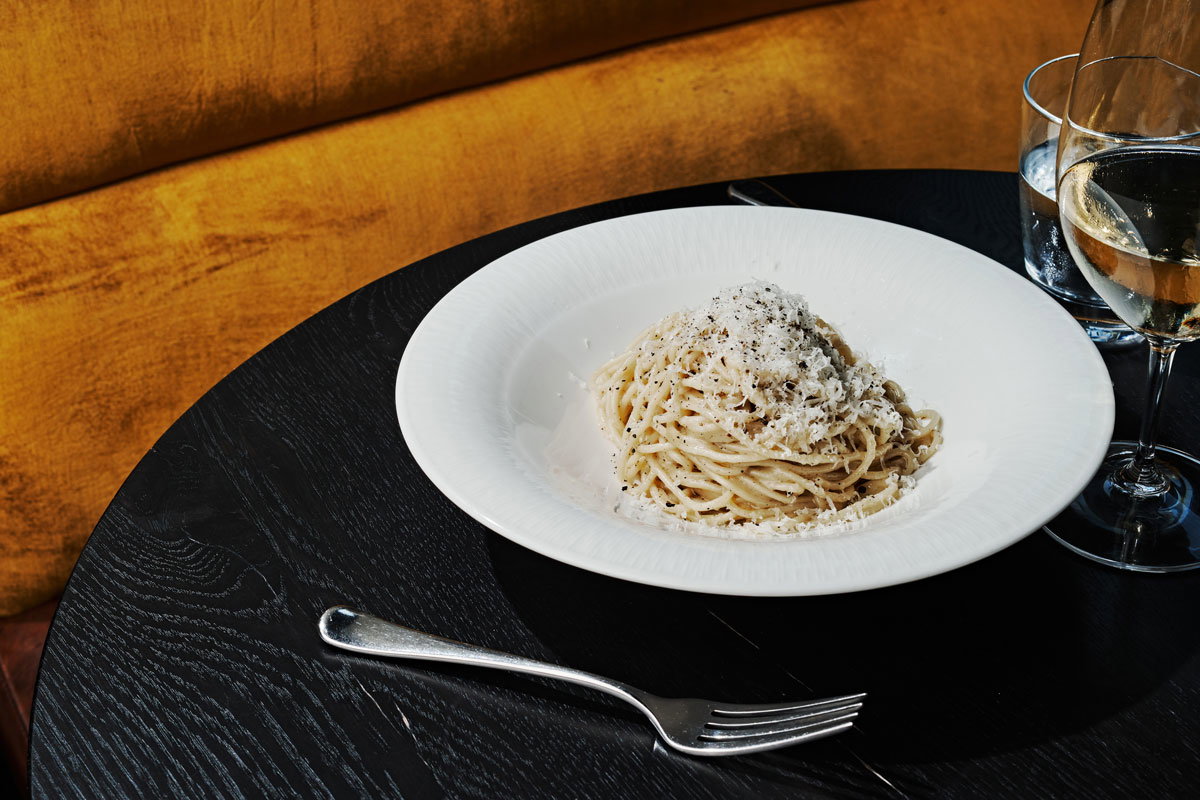 8 places to eat before a show at the Fox Theatre Atlanta