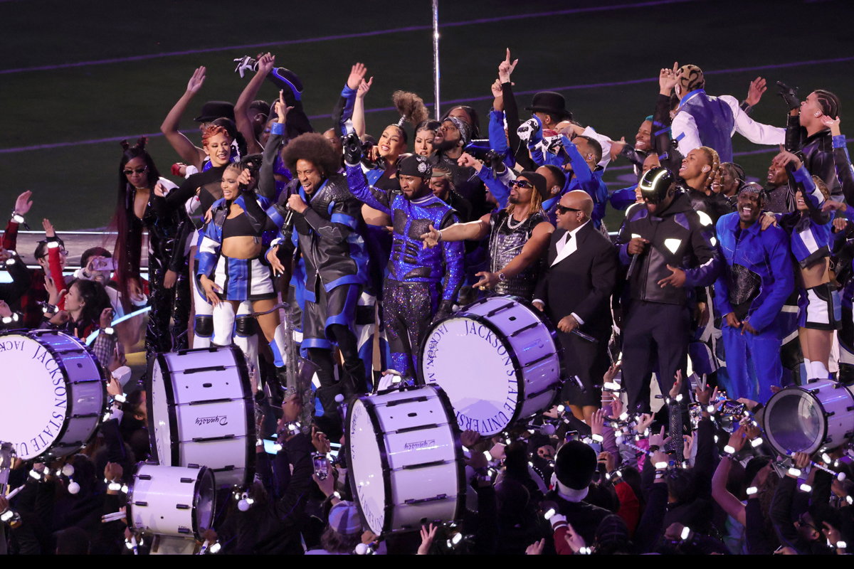 Usher's Super Bowl performance is the halftime show Atlanta should have had