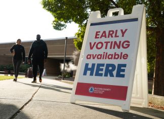 How a Fulton County poll worker is preparing for this year's election