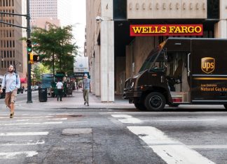 2025 Atlanta 500: Business UPS truck in front of Wells Fargo