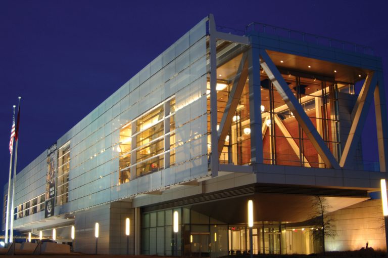 Insider advice for visiting the William J. Clinton Presidential Library & Museum
