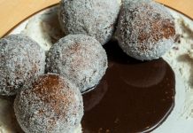 Dishes We Love: Indaco’s zeppole