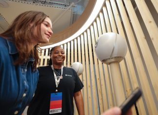 At Ponce City Market, scan your eye to prove you’re a human Scan your eyes in the Orb to earn a World ID.