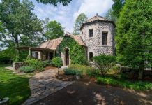 On the Market: This European guesthouse in Atlanta overlooks the Chattahoochee River