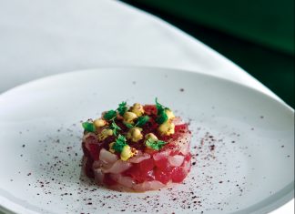 Elise sets the tempo for fine seafood dining in Atlanta