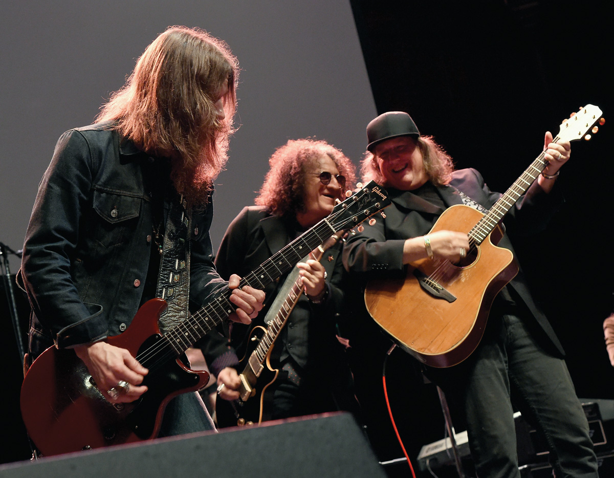 Charlie Starr (left, Blackberry Smoke), Rick Richards (center, Georgia Satellites), and Kinney perform in 2016 at the Tabernacle