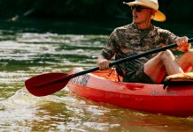 For decades, the Chattahoochee River was too filthy for recreation. Now, things have changed. The writer joined a flotilla on the expanding Chattahoochee RiverLands Trail