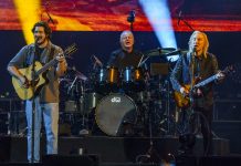 Photos: The Eagles perform at Truist Park