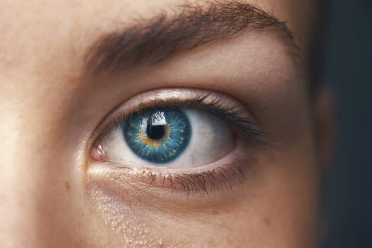Brainspotting, an eye-focusing therapy, might help with processing trauma, grief, and other emotions