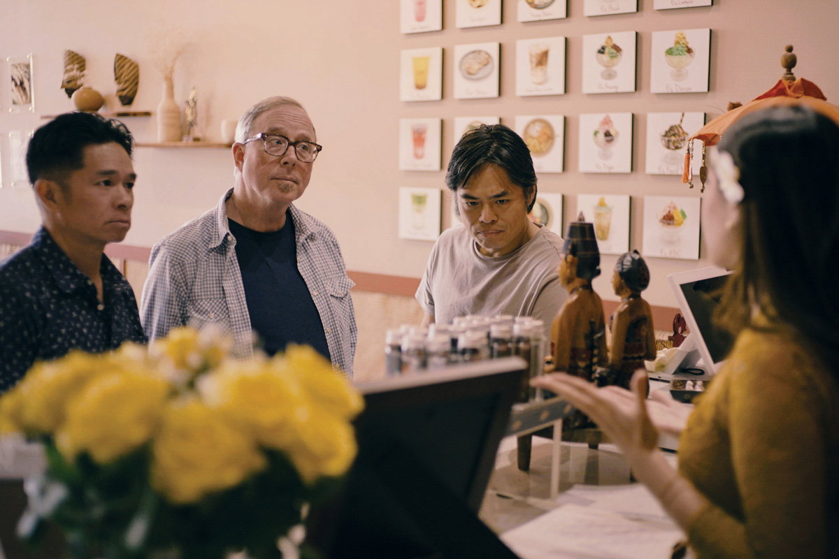 John T. Edge with brothers and restaurateurs Howard Hsu (left) and Ron Hsu (right) at Gula Indonesian Desserts & Snacks