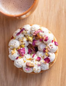 the signature Rose Pista Tart set the mood at The Chai Box Cafe